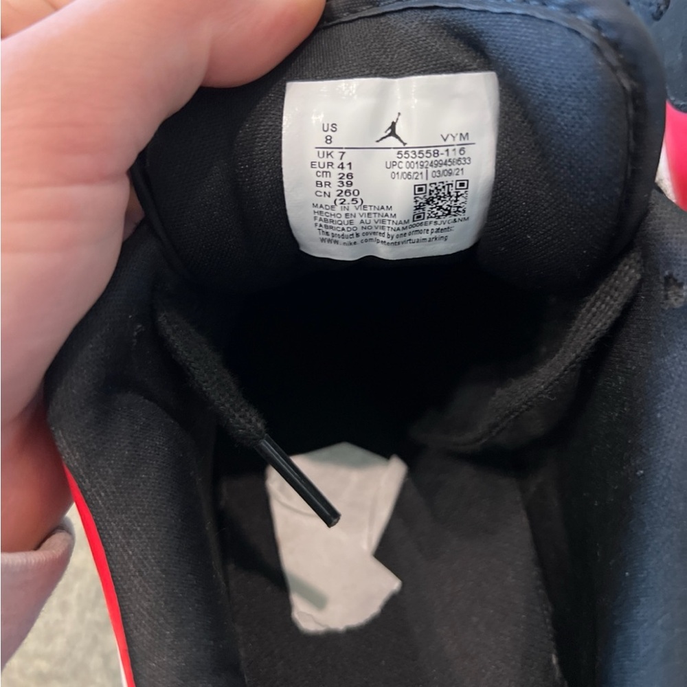 Air Jordan Low black toe - Picture 5 of 5